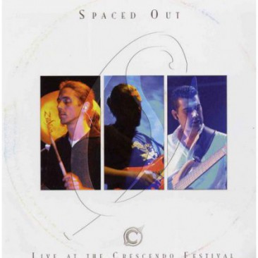 spaced-out-live-at-the-crescendo-festival.jpg
