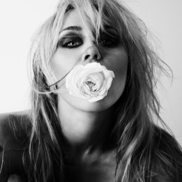 Miley - Bass Persuades (LP Red)
